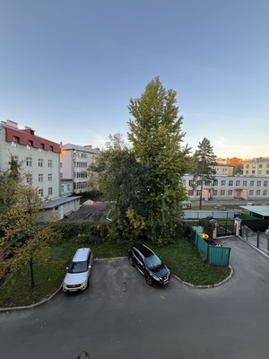Продам трехкомнатную (3-комн.) квартиру, Лесгафта ул, 3, Казань г