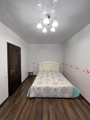 Продам трехкомнатную (3-комн.) квартиру, Лесгафта ул, 3, Казань г