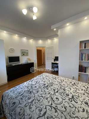 Продам однокомнатную (1-комн.) квартиру, Московское ш, 34, Пушкин г