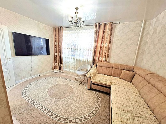 Продам трехкомнатную (3-комн.) квартиру, Завидная ул, 9, Видное г
