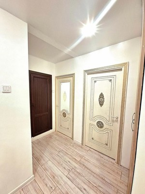 Продам трехкомнатную (3-комн.) квартиру, Завидная ул, 9, Видное г