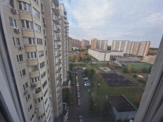 Продам трехкомнатную (3-комн.) квартиру, Завидная ул, 9, Видное г