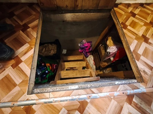 Продам двухкомнатную (2-комн.) квартиру, Кадошская ул, 7, Туапсе г