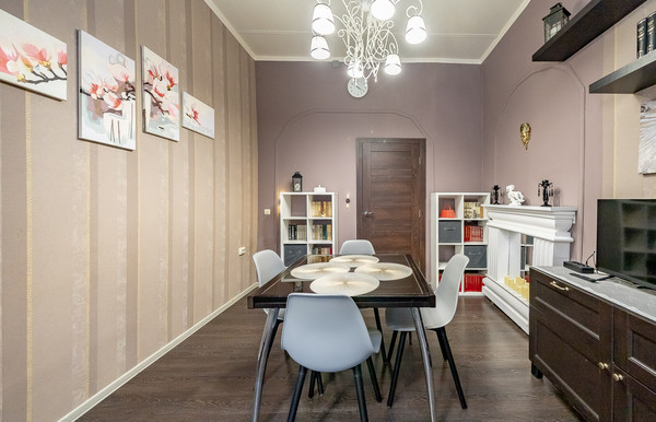 Продам трехкомнатную (3-комн.) квартиру, Ефимова ул, 6, Санкт-Петербург г