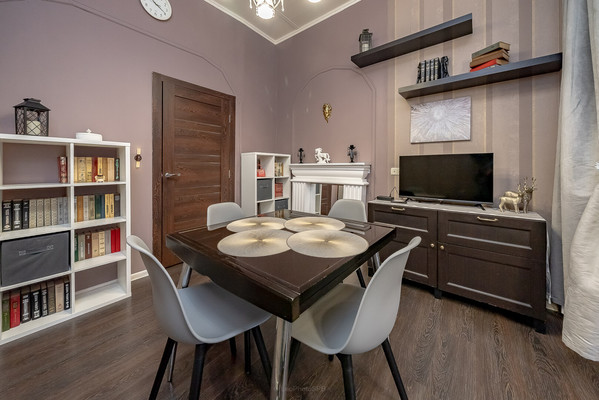 Продам трехкомнатную (3-комн.) квартиру, Ефимова ул, 6, Санкт-Петербург г