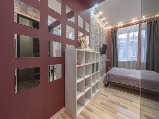 Продам трехкомнатную (3-комн.) квартиру, Ефимова ул, 6, Санкт-Петербург г