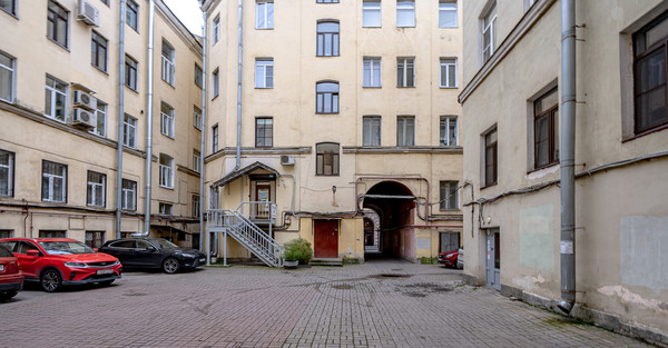 Продам трехкомнатную (3-комн.) квартиру, Ефимова ул, 6, Санкт-Петербург г
