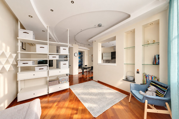 Продам трехкомнатную (3-комн.) квартиру, Ландышевая ул, 12к1, Москва г