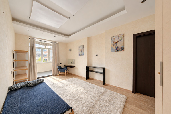 Продам трехкомнатную (3-комн.) квартиру, Ландышевая ул, 12к1, Москва г