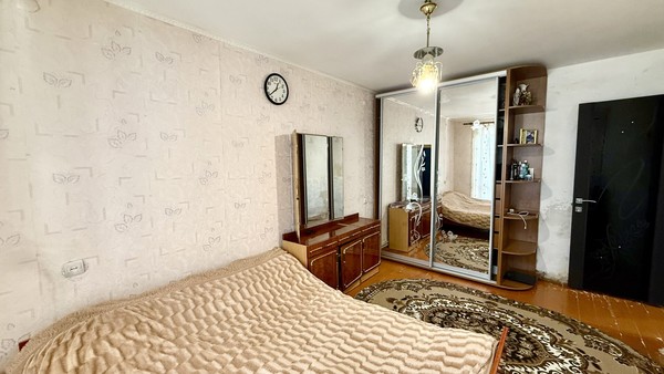 Продам трехкомнатную (3-комн.) квартиру, Фрунзе ул, 46, Бахчисарай г
