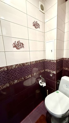 Продам трехкомнатную (3-комн.) квартиру, Фрунзе ул, 46, Бахчисарай г