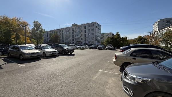 Продам трехкомнатную (3-комн.) квартиру, Фрунзе ул, 46, Бахчисарай г