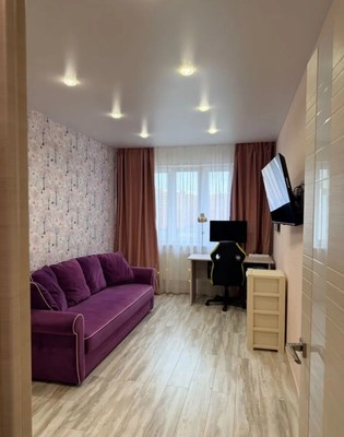 Продам трехкомнатную (3-комн.) квартиру, Зеленые аллеи б-р, 17, Видное г
