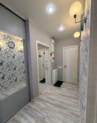 Продам трехкомнатную (3-комн.) квартиру, Зеленые аллеи б-р, 17, Видное г