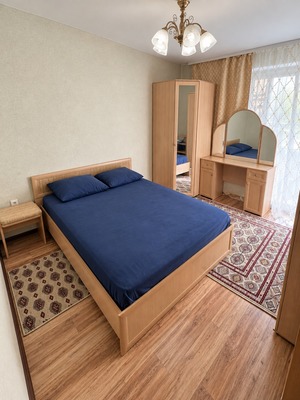 Продам трехкомнатную (3-комн.) квартиру, им. Героя Яцкова И.В. ул, 28, Краснодар г