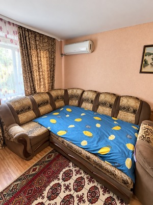 Продам трехкомнатную (3-комн.) квартиру, им. Героя Яцкова И.В. ул, 28, Краснодар г