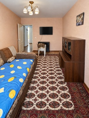 Продам трехкомнатную (3-комн.) квартиру, им. Героя Яцкова И.В. ул, 28, Краснодар г