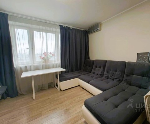 Продам трехкомнатную (3-комн.) квартиру, Электрозаводская ул, 32, Москва г