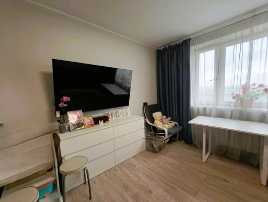 Продам трехкомнатную (3-комн.) квартиру, Электрозаводская ул, 32, Москва г