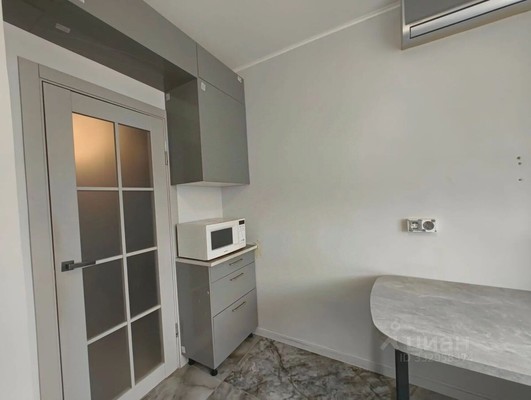 Продам трехкомнатную (3-комн.) квартиру, Электрозаводская ул, 32, Москва г