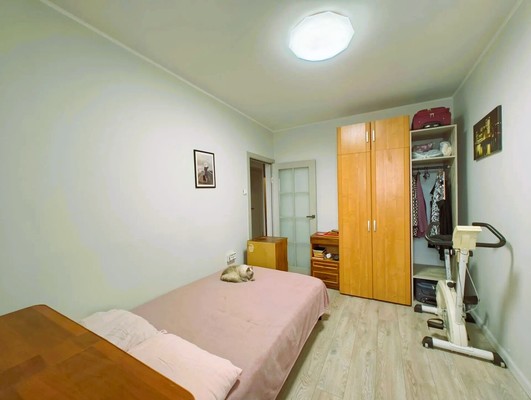 Продам трехкомнатную (3-комн.) квартиру, Электрозаводская ул, 32, Москва г