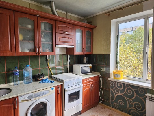 Продам однокомнатную (1-комн.) квартиру, 60 лет Октября ул, 25, Симферополь г