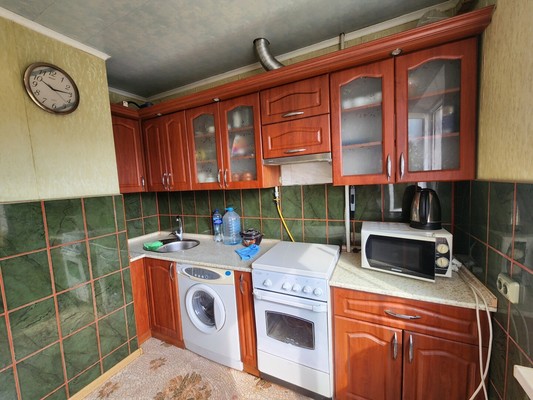 Продам однокомнатную (1-комн.) квартиру, 60 лет Октября ул, 25, Симферополь г