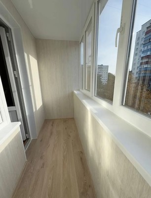 Продам трехкомнатную (3-комн.) квартиру, Стачки пр-кт, 212, Ростов-на-Дону г