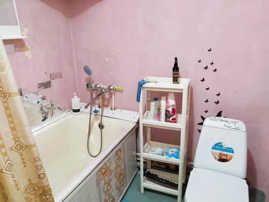 Продам двухкомнатную (2-комн.) квартиру, Вагоностроителей пр-кт, 20, Нижний Тагил г