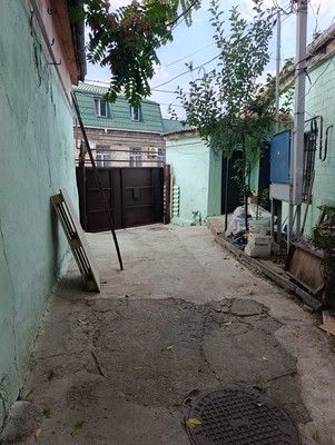 Продам многокомнатную квартиру, Чехова ул, 49, Симферополь г