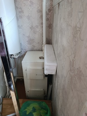 Продам многокомнатную квартиру, Чехова ул, 49, Симферополь г