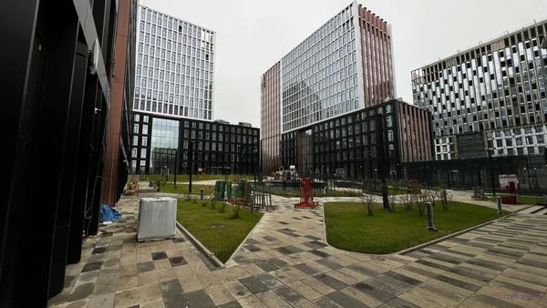 Продам коммерческое помещение 100 м2, Светланова ул, 11к2, Москва г