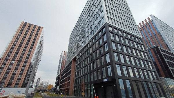 Продам коммерческое помещение 100 м2, Светланова ул, 11к2, Москва г