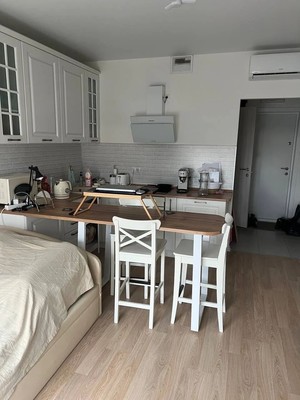 Продам однокомнатную (1-комн.) квартиру, лётчика Ларюшина ул, 6к2, Люберцы г