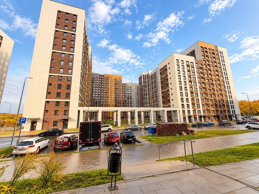 Продам однокомнатную (1-комн.) квартиру, Куприна пр-кт, 40к9, Сосенское п