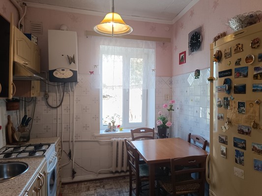 Продам дом, Училищная ул, 1, Симферополь г, 0 км от города