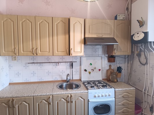 Продам дом, Училищная ул, 1, Симферополь г, 0 км от города