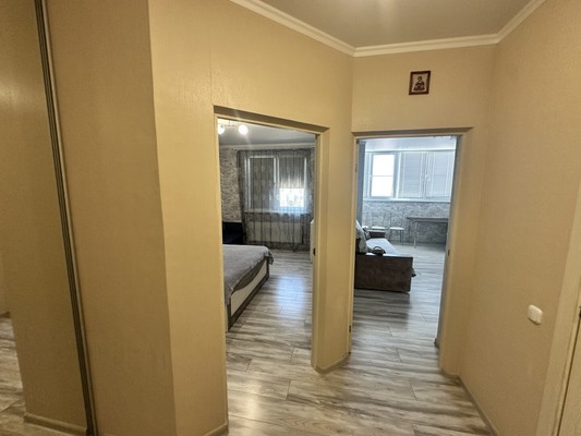 Продам однокомнатную (1-комн.) квартиру, Куникова ул, 55к2, Новороссийск г