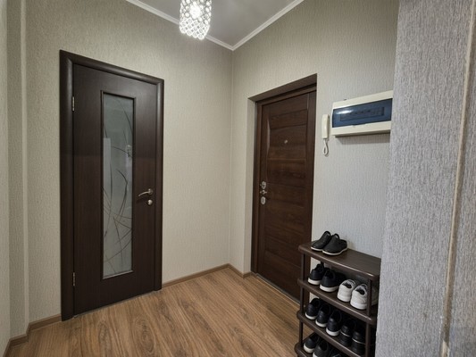 Продам двухкомнатную (2-комн.) квартиру, Южная ул, 21, Новороссийск г