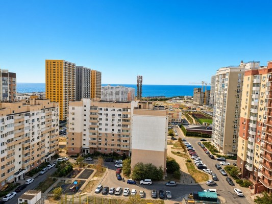 Продам двухкомнатную (2-комн.) квартиру, Южная ул, 21, Новороссийск г