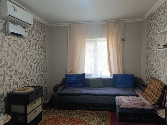 Продам однокомнатную (1-комн.) квартиру, Бородина ул, 14, Симферополь г
