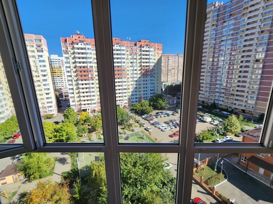 Продам однокомнатную (1-комн.) квартиру, им. писателя Знаменского пр-кт, 14, Краснодар г