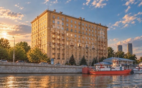 Продам двухкомнатную (2-комн.) квартиру, Павелецкая наб, 4, Москва г