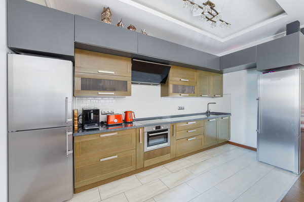Продам трехкомнатную (3-комн.) квартиру, Пудовкина ул, 7, Москва г