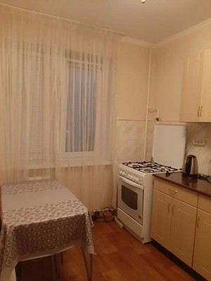 Продам двухкомнатную (2-комн.) квартиру, Химиков пр-кт, 95, Нижнекамск г