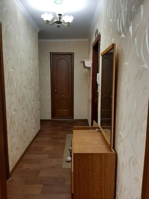 Продам двухкомнатную (2-комн.) квартиру, Химиков пр-кт, 95, Нижнекамск г