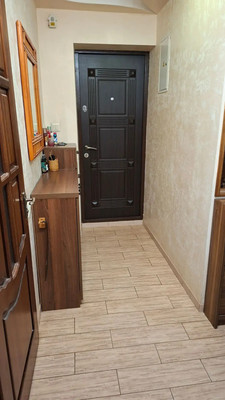 Продам трехкомнатную (3-комн.) квартиру, Ростовская ул, 6, Симферополь г