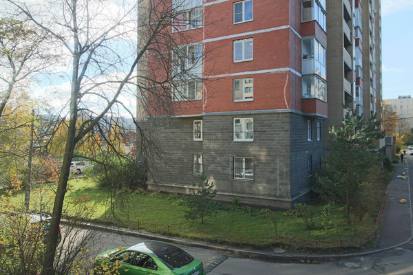 Продам двухкомнатную (2-комн.) квартиру, Дыбенко ул, 18к2, Санкт-Петербург г