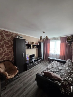 Продам трехкомнатную (3-комн.) квартиру, Подмосковная ул, 3, Островцы д