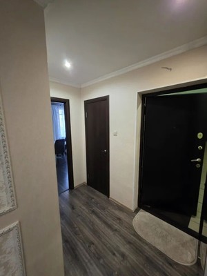 Продам трехкомнатную (3-комн.) квартиру, Подмосковная ул, 3, Островцы д